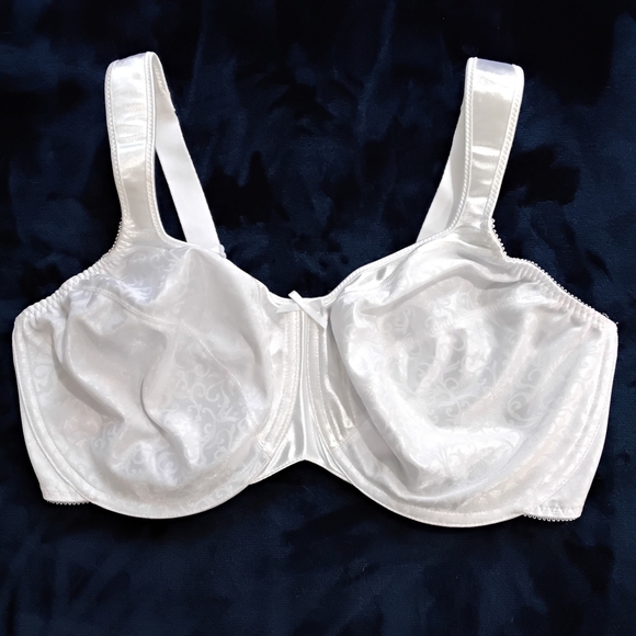 Bali White Full-Coverage Bra with Supportive Design - Picture 1 of 6